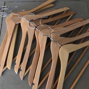 Set of 10 wooden hangers